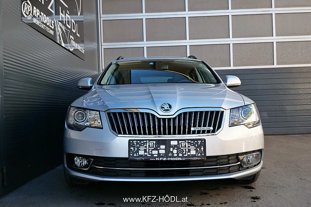 Skoda Superb Combi Ambition 1,6 TDI Green tec Image 3